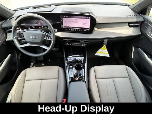 New 2026 Audi Q3 quattro 2.0T AWD/4WD image 10
