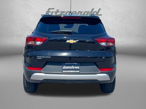 Used 2025 Chevrolet TrailBlazer LT AWD/4WD image 7
