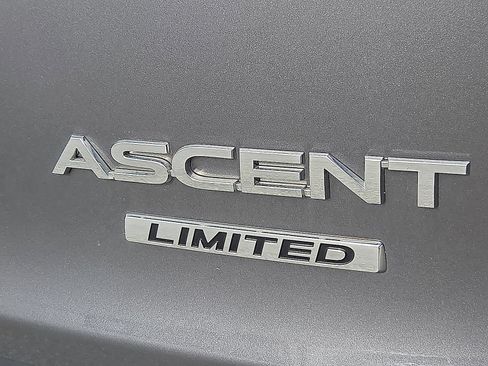 Used 2024 Subaru Ascent Limited w/ Technology Package AWD/4WD image 9