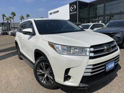Used 2019 Toyota Highlander LE