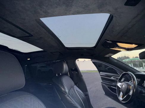 Used 2017 BMW 750i image 58