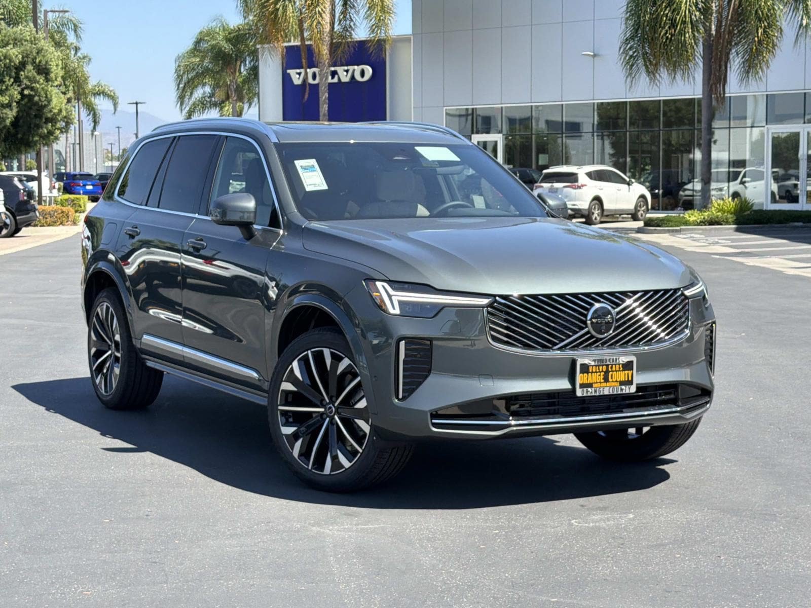 New 2027 Volvo XC90 B5 Plus AWD/4WD image 1