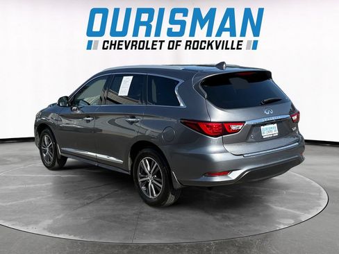 Used 2017 INFINITI QX60 Luxe w/ Premium Plus Package AWD/4WD image 4
