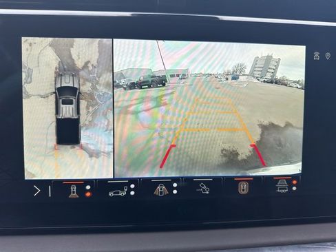 Used 2024 GMC Sierra 3500 Denali Ultimate image 16