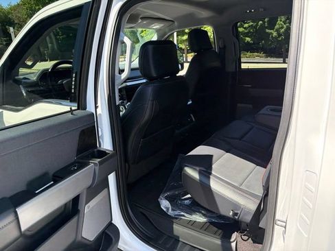 Used 2022 Ford F150 Lariat AWD/4WD image 26