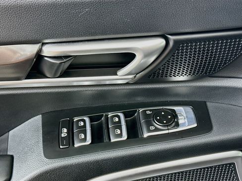 Used 2025 Kia Telluride S AWD/4WD image 15