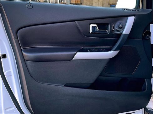 Used 2014 Ford Edge Limited w/ Equipment Group 302A image 22