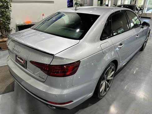 Used 2018 Audi A4 2.0T Premium Plus w/ Premium Plus Package AWD/4WD image 10