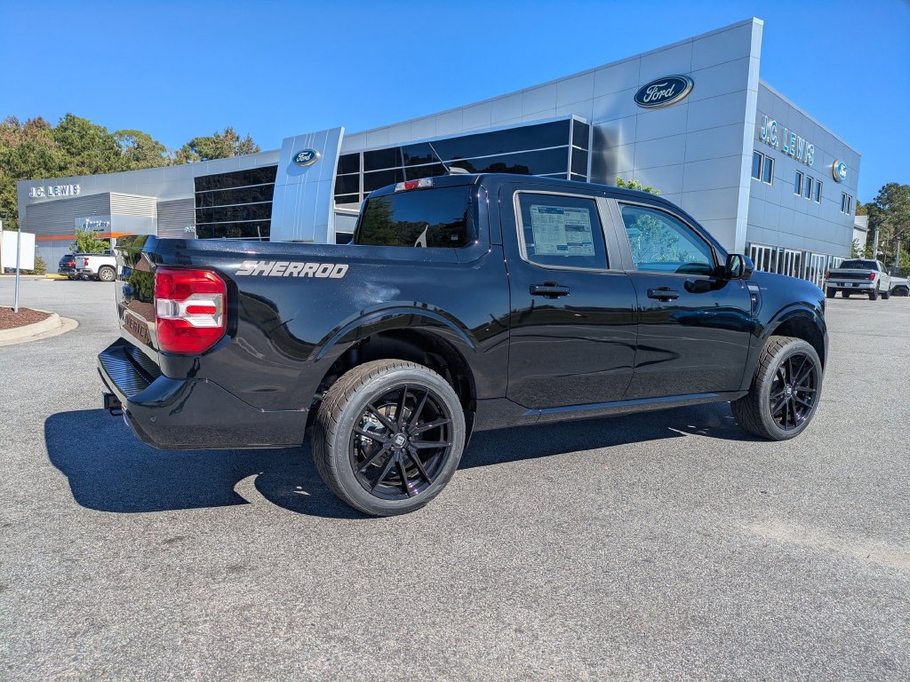New 2026 Ford Maverick XLT w/ XLT Luxury Package FWD image 4