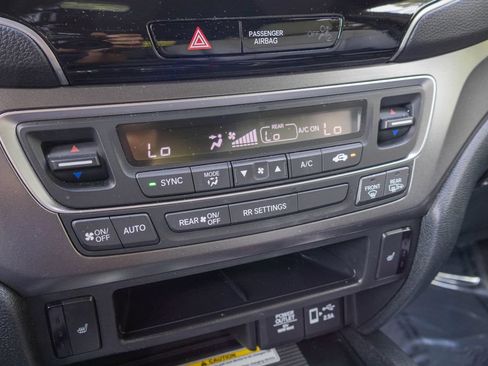 Used 2023 Honda Passport EX-L image 21