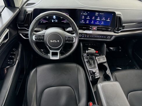 Used 2023 Kia Sportage EX FWD image 17