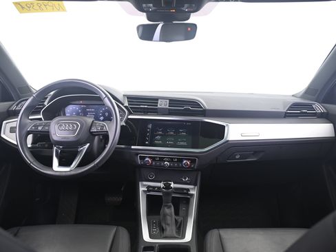 Used 2021 Audi Q3 2.0T Premium w/ Convenience Package AWD/4WD image 31