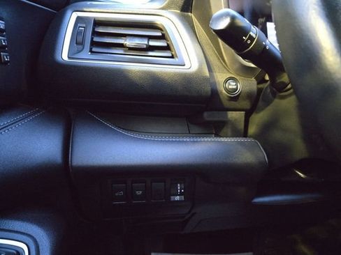 Used 2024 Subaru Ascent Limited w/ Technology Package image 27