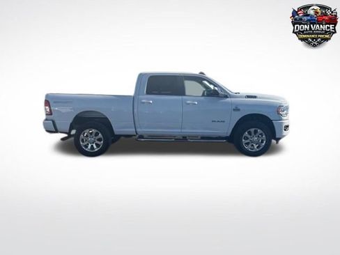 Used 2021 RAM 2500 Big Horn w/ Level 1 Equipment Group AWD/4WD image 11