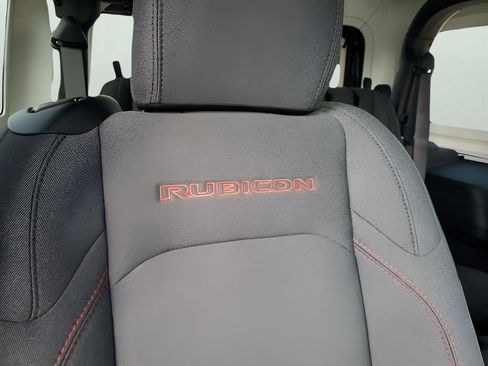 New 2026 Jeep Wrangler Rubicon w/ Technology Group image 16