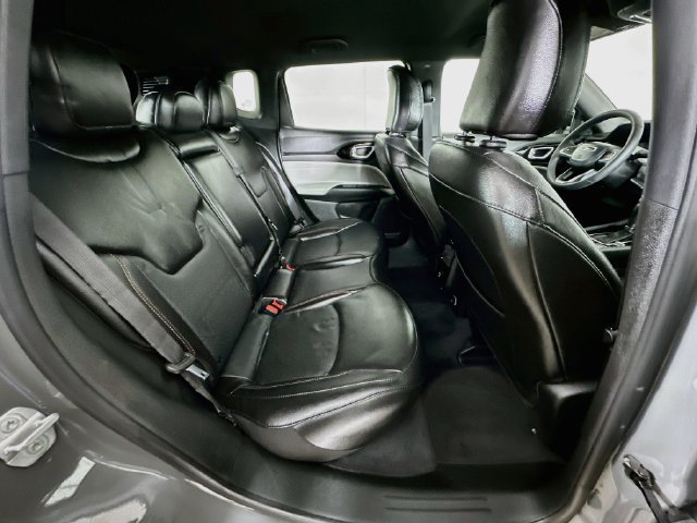 Used 2023 Jeep Compass Limited AWD/4WD image 8