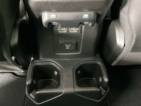 Certified 2021 Jeep Wrangler Unlimited Rubicon w/ Dual Top Group image 28