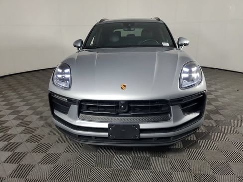Used 2024 Porsche Macan AWD/4WD image 9