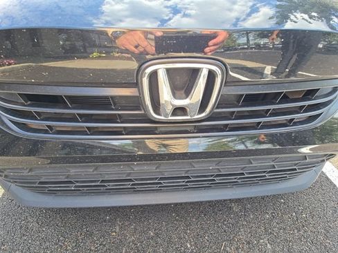 Used 2024 Honda Civic LX image 6