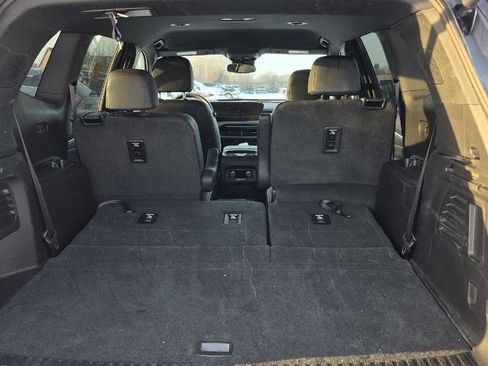 Used 2025 Buick Enclave Sport Touring image 5