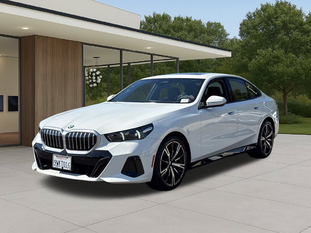Used 2026 BMW 530i w/ M Sport Package RWD image 2