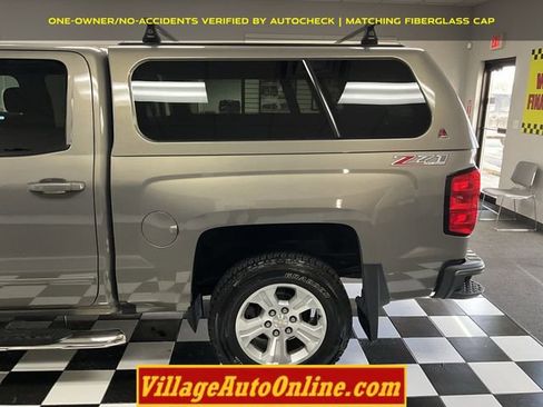 Used 2017 Chevrolet Silverado 1500 LT w/ All Star Edition image 9