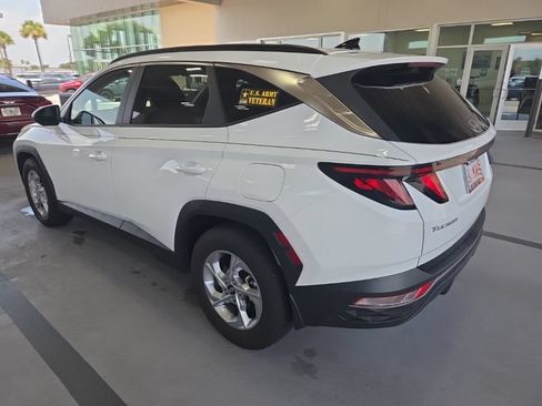 Used 2024 Hyundai Tucson SEL FWD image 2