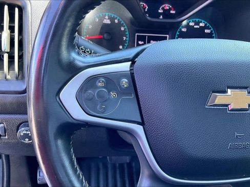 Used 2022 Chevrolet Colorado LT w/ Fleet Safety Package image 25