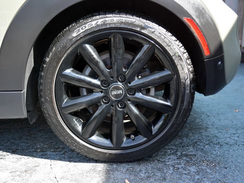 Used 2020 MINI Cooper S image 8