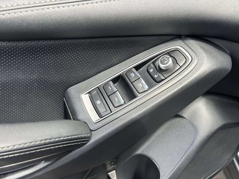 Used 2024 Subaru Ascent Limited AWD/4WD image 14