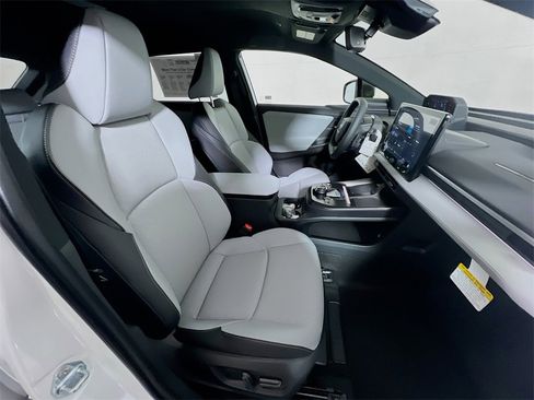 New 2026 Subaru Solterra Limited XT image 22