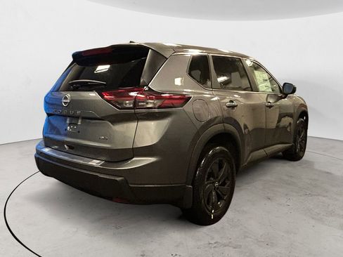New 2026 Nissan Rogue SV w/ Cold Weather Package AWD/4WD image 5