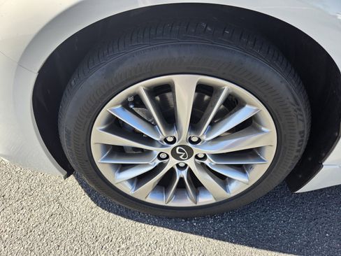 Used 2023 INFINITI Q50 Luxe image 10