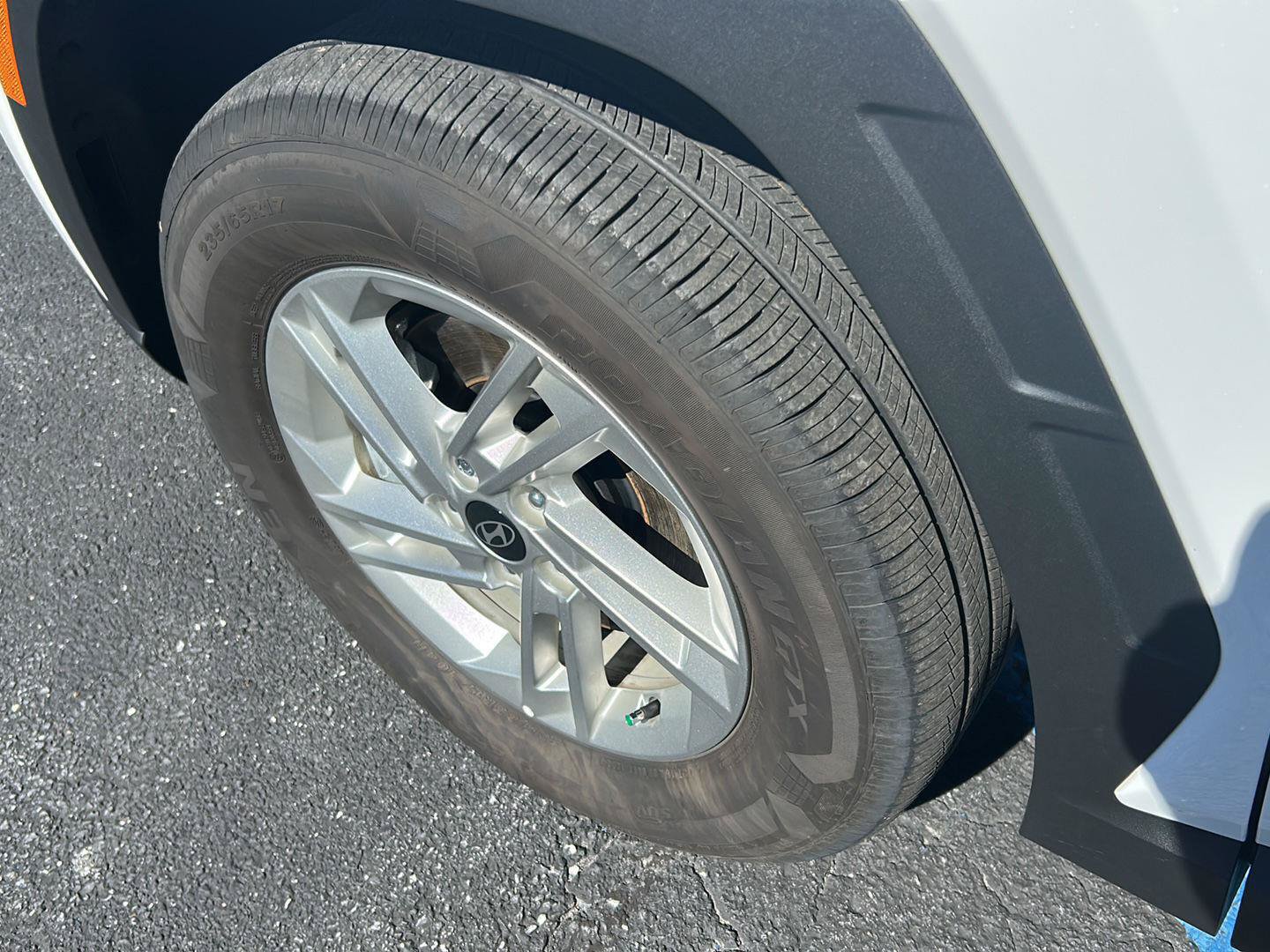 Certified 2025 Hyundai Tucson SE AWD/4WD image 12