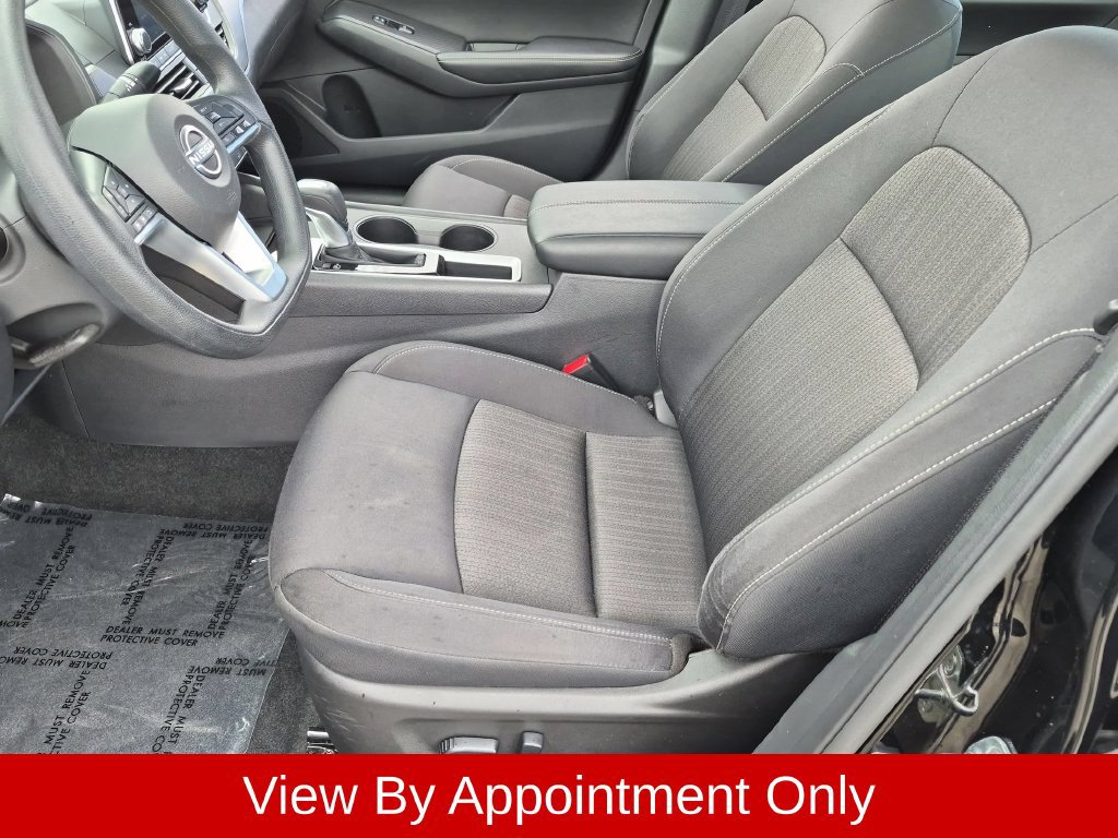 Used 2025 Nissan Altima 2.5 SV FWD image 24