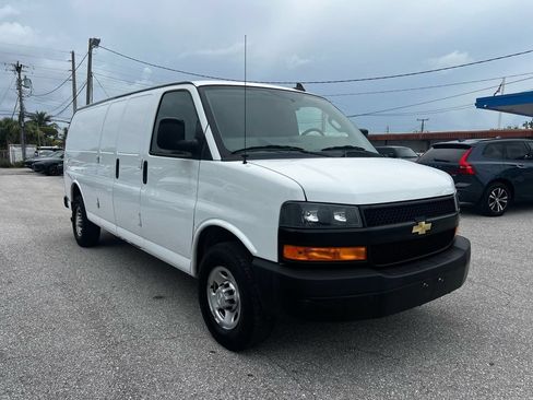 Used 2021 Chevrolet Express 2500 Extended w/ Driver Convenience Package RWD image 10