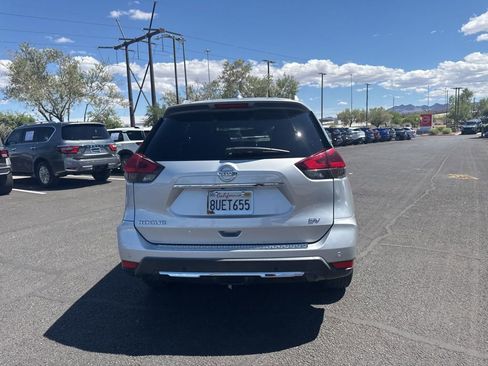 Used 2020 Nissan Rogue SV image 10