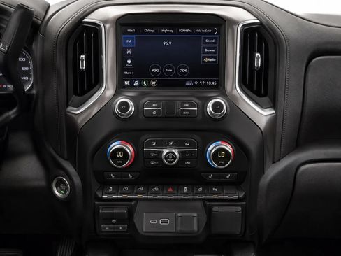 Used 2020 GMC Sierra 1500 AT4 w/ AT4 Premium Package AWD/4WD image 10