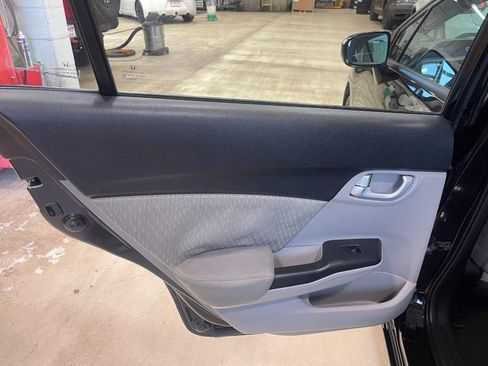 Used 2015 Honda Civic EX image 14