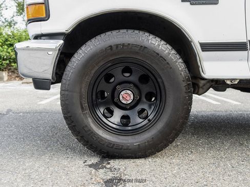 Used 1992 Ford Bronco Custom AWD/4WD image 52
