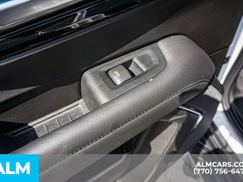 Used 2025 Chevrolet Tahoe LT AWD/4WD image 59