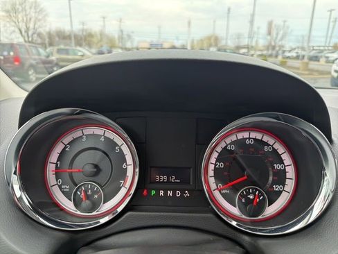 Used 2018 Dodge Grand Caravan SE w/ UConnect Hands-Free Group FWD image 12