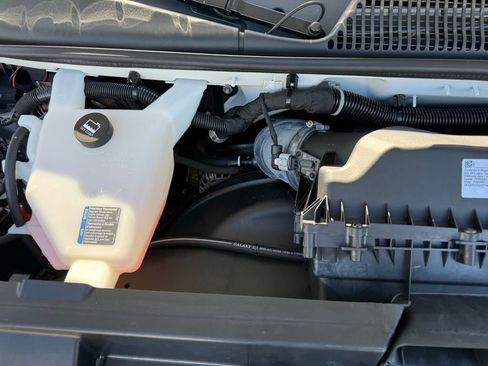 Used 2023 GMC Savana 2500 w/ Driver Convenience Package image 29