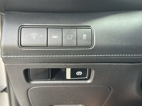 Used 2022 Hyundai Santa Fe Calligraphy FWD image 21