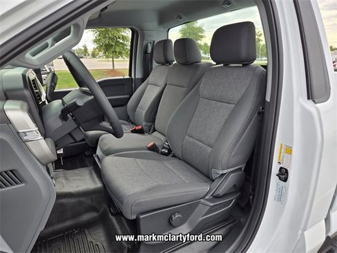 New 2026 Ford F250 XL w/ XL Chrome Package image 5