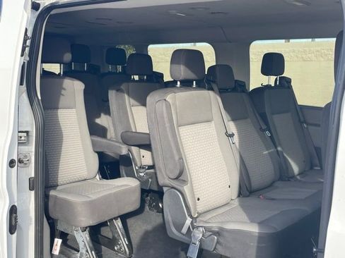 Used 2023 Ford Transit 350 XLT image 10