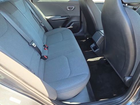 Used 2025 Kia K4 FWD image 18