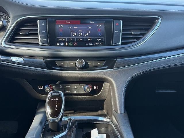 Used 2021 Buick Enclave Essence w/ Sound and Sites Package AWD/4WD image 21