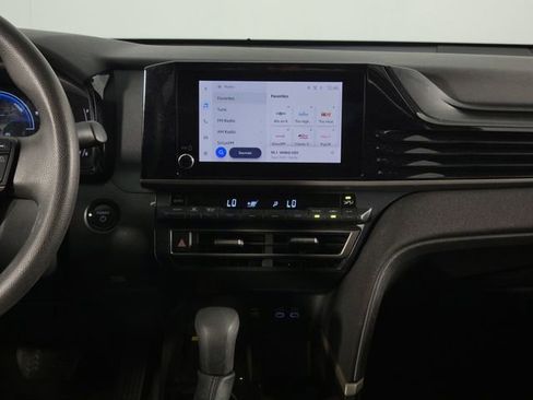 Used 2025 Toyota Camry LE FWD image 22