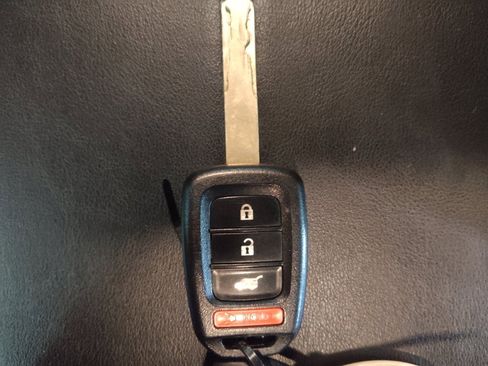 Used 2019 Honda Civic LX image 32